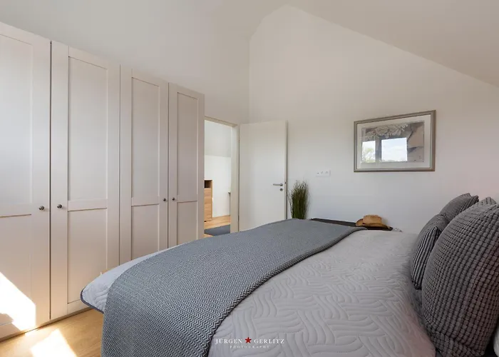 Mehrblick أوبلينتيز